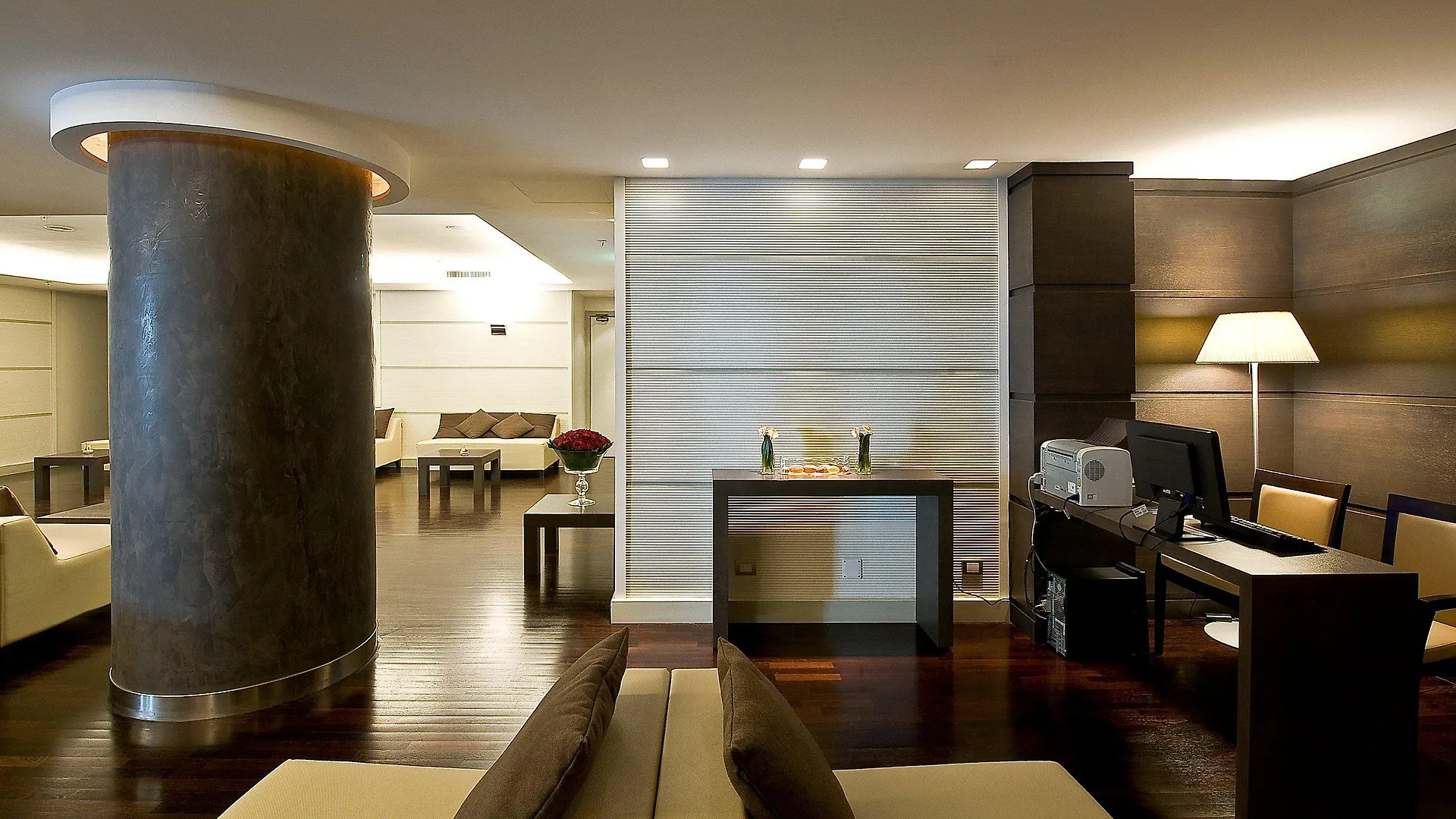 Holiday Inn Naples By Ihg Hotel
