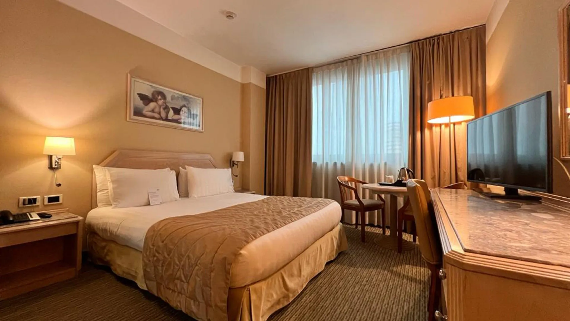 Holiday Inn Naples By Ihg Hotel