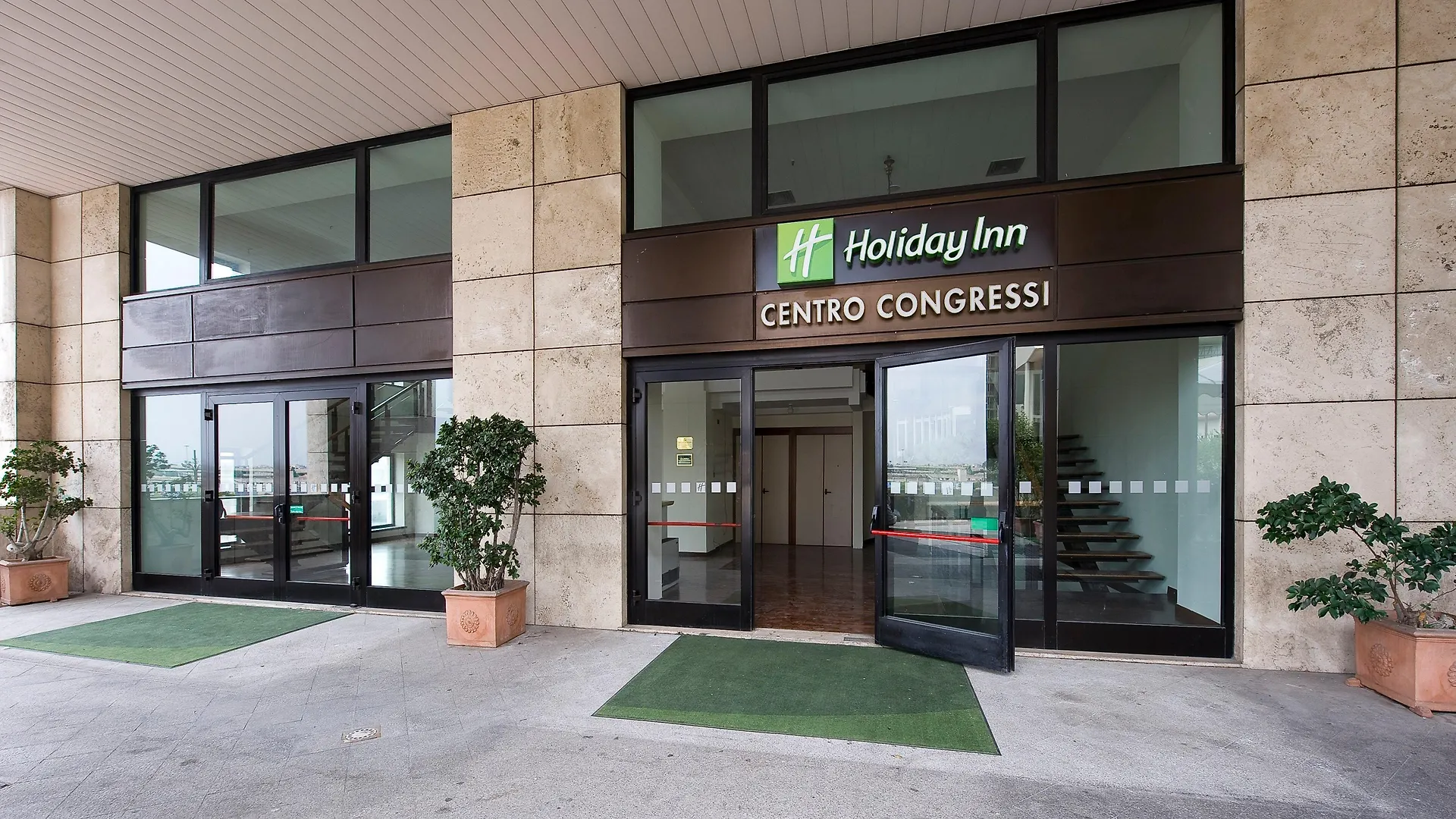 Hotel Holiday Inn Naples By Ihg