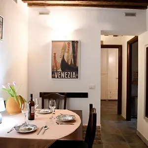 https://grace-apartment-in-venice.hotelinveneto.com